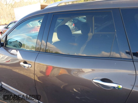 2015 Nissan Pathfinder SV z VIN 5N1AR2MN2FC720690, wystawiony jako IAAI lot #41529514 z przebiegiem 114 143 mil mil oraz . Historia ofert i sprzedaży dostępna na DreamBid. Obrazek 14.