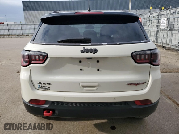 2021 Jeep Compass Trailhawk with VIN 3C4NJDDB7MT533106, listed as a Copart auction lot 59864805 with 117,365 mi miles and Clean title. Bid and sale history available at DreamBid. Image 6.