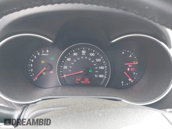 2014 Kia Sorento LX with VIN 5XYKT3A66EG440701, listed as a IAAI auction lot 42067372 with 40,559 mi miles and . Bid and sale history available at DreamBid. Image 7.