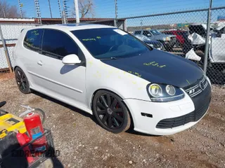 2008 Volkswagen R32 with VIN WVWKC71K38W108520, listed as a IAAI auction lot 41750751 with 147,964 mi miles and . Bid and sale history available at DreamBid. Image 1.