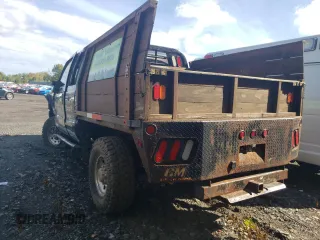 2003 Ford F-350 XL with VIN 1FTSX31P63EB83848, listed as a Copart auction lot 72834204 with 238,549 mi miles and Salvage Title. Bid and sale history available at DreamBid. Image 2.