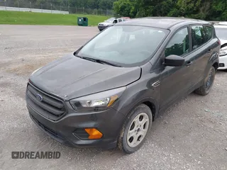 2018 Ford Escape S с VIN 1FMCU0F79JUA99011, выставлен на аукционе IAAI как лот 42504915 с пробегом 65 552 миль миль и . История ставок и продаж доступна на DreamBid. Изображение 6.