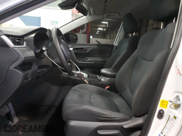 2019 Toyota RAV4 LE with VIN 2T3F1RFV4KW017798, listed as a Copart auction lot 52573515 with 123,596 mi miles and Non Repairable. Bid and sale history available at DreamBid. Image 7.