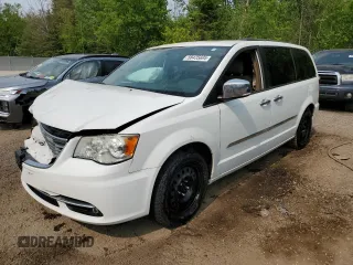 2014 Chrysler Town & Country Limited z VIN 2C4RC1GG3ER151709, wystawiony jako Copart lot #58435695 z przebiegiem 244 241 mil mil oraz Szkoda całkowita • Salvage title. Historia ofert i sprzedaży dostępna na DreamBid. Obrazek 1.