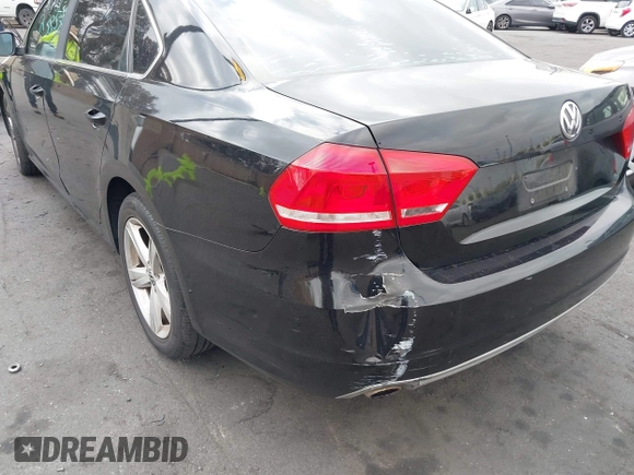 2012 Volkswagen Passat SE с VIN 1VWBP7A37CC095307, выставлен на аукционе IAAI как лот 42123857 с пробегом 140 041 миль миль и . История ставок и продаж доступна на DreamBid. Изображение 13.