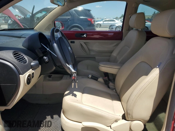 2009 Volkswagen Beetle S с VIN 3VWRG31C79M513461, выставлен на аукционе Copart как лот 54594295 с пробегом 50 414 миль миль и Списание • Salvage title. История ставок и продаж доступна на DreamBid. Изображение 7.