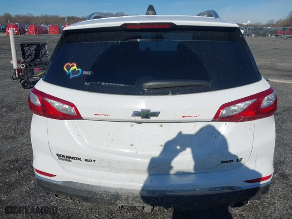 2020 Chevrolet Equinox LT with VIN 3GNAXVEX5LS526454, listed as a IAAI auction lot 41160944 with 37,971 mi miles. Bid and sale history available at carsss.com. Image 17.