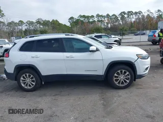 2019 Jeep Cherokee Latitude with VIN 1C4PJMCX0KD336934, listed as a IAAI auction lot 41172828 with 47,477 mi miles. Bid and sale history available at carsss.com. Image 13.