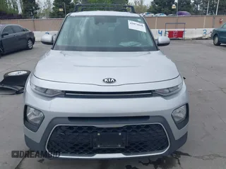 2020 Kia Soul LX with VIN KNDJ23AU7L7005578, listed as a IAAI auction lot 42074848 with 162,185 mi miles. Bid and sale history available at carsss.com. Image 13.