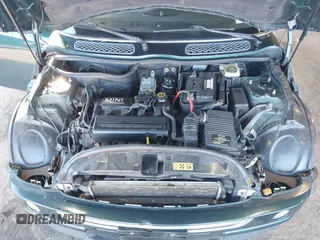 2002 MINI Hardtop with VIN WMWRC33472TC34913, listed as a IAAI auction lot 41599382 with 150,177 mi miles and . Bid and sale history available at DreamBid. Image 10.