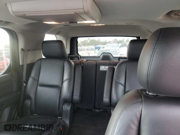 2011 Cadillac Escalade Luxury z VIN 1GYS4BEF5BR296647, wystawiony jako Copart lot #86955174 z przebiegiem 30 204 mil mil oraz Szkoda całkowita • Salvage title. Historia ofert i sprzedaży dostępna na DreamBid. Obrazek 10.