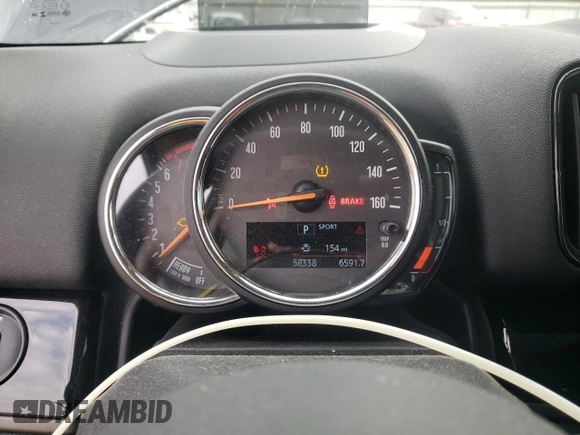 2020 MINI Countryman Cooper S with VIN WMZYW7C09L3M12300, listed as a Copart auction lot 84669534 with 58,338 mi miles and Clean title. Bid and sale history available at DreamBid. Image 9.
