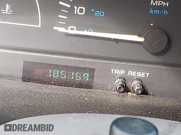 1996 Dodge Caravan Sport with VIN 2B4GP4439TR803645, listed as a IAAI auction lot 42122379 with 185,159 mi miles and . Bid and sale history available at carsss.com. Image 11.