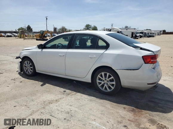 2015 Volkswagen Jetta SE z VIN 3VWD17AJ4FM338597, wystawiony jako Copart lot #59349565 z przebiegiem 50 108 mil mil oraz Szkoda całkowita • Salvage title. Historia ofert i sprzedaży dostępna na DreamBid. Obrazek 2.