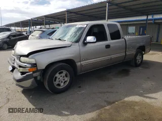 2000 Chevrolet Silverado 1500 LS with VIN 2GCEC19T3Y1202329, listed as a Copart auction lot 52712345 with 149,669 mi miles and Salvage Title. Bid and sale history available at DreamBid. Image 1.
