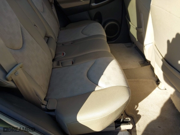 2012 Toyota RAV4 with VIN 2T3ZF4DV8CW130806, listed as a IAAI auction lot 40821210 with 45,957 mi miles. Bid and sale history available at carsss.com. Image 8.