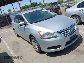 2015 Nissan Sentra SL z VIN 3N1AB7AP7FY325233, wystawiony jako IAAI lot #42431938 z przebiegiem 137 768 mil mil oraz . Historia ofert i sprzedaży dostępna na DreamBid. Obrazek 1.