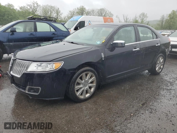 2012 Lincoln MKZ z VIN 3LNHL2GC3CR807053, wystawiony jako Copart lot #56425195 z przebiegiem 114 669 mil mil oraz Czysty tytuł • Clean title. Historia ofert i sprzedaży dostępna na DreamBid. Obrazek 1.