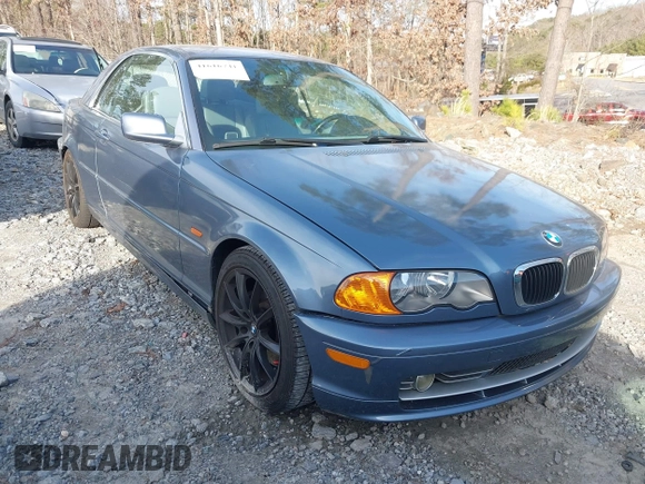 2001 BMW 3 Series 330Ci with VIN WBABS53431JU81675, listed as a IAAI auction lot 41616741 with 183,203 mi miles. Bid and sale history available at carsss.com. Image 1.