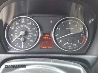 2011 BMW 3 Series 328i with VIN WBADW3C51BE540128, listed as a IAAI auction lot 41817505 with 220,406 mi miles. Bid and sale history available at carsss.com. Image 7.