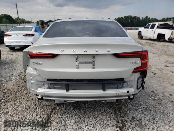 2019 Volvo S60 R-Design with VIN 7JR102FMXKG015692, listed as a Copart auction lot 57598173 with 26,004 mi miles. Bid and sale history available at carsss.com. Image 6.
