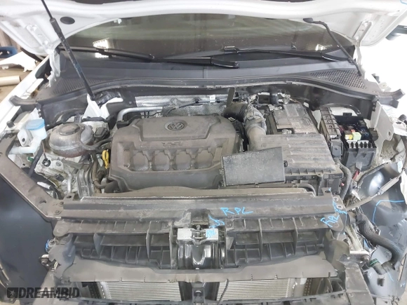 2021 Volkswagen Tiguan SE with VIN 3VV2B7AX1MM142501, listed as a IAAI auction lot 40983853 with 45,121 mi miles. Bid and sale history available at carsss.com. Image 10.