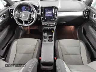 2024 Volvo XC40 Core Bright Theme with VIN YV4L12UK0R2343309, listed as a Copart auction lot 80391504 with 11,603 mi miles and Clean title. Bid and sale history available at DreamBid. Image 8.