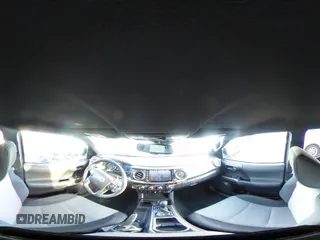2021 Toyota Tacoma SR5 z VIN 3TMDZ5BN6MM110938, wystawiony jako IAAI lot #41838703 z przebiegiem 67 680 mil mil oraz . Historia ofert i sprzedaży dostępna na DreamBid. Obrazek 19.