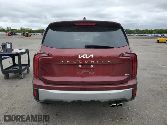 2023 Kia Telluride S z VIN 5XYP6DGC9PG392131, wystawiony jako Copart lot #57106315 z przebiegiem 9 888 mil mil oraz Szkoda całkowita • Salvage title. Historia ofert i sprzedaży dostępna na DreamBid. Obrazek 6.