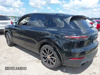 2019 Porsche Cayenne z VIN WP1AA2AY3KDA03664, wystawiony jako IAAI lot #42210870 z przebiegiem 66 296 mil mil oraz . Historia ofert i sprzedaży dostępna na DreamBid. Obrazek 3.