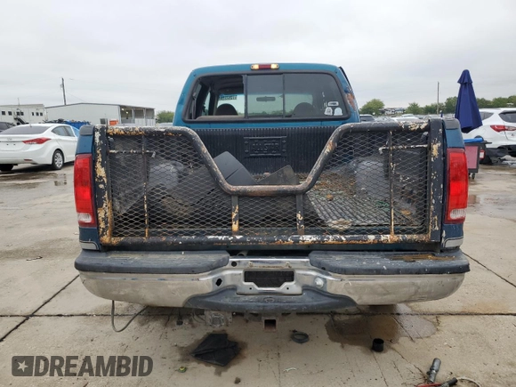 2001 Ford Super Duty F-250 XL with VIN 1FTNW20F91EA13290, listed as a Copart auction lot 72822394 with 273,325 mi miles and Clean Title. Bid and sale history available at carsss.com. Image 6.