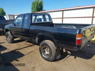 1993 Toyota Pickup DLX с VIN JT4VN13D0P5117232, выставлен на аукционе IAAI как лот 42465811 с пробегом 277 253 миль миль и . История ставок и продаж доступна на DreamBid. Изображение 3.