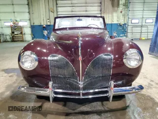 1940 Lincoln Zephyr z VIN H103725, wystawiony jako Copart lot #41631335 z przebiegiem 58 607 mil mil oraz Czysty tytuł • Clean title. Historia ofert i sprzedaży dostępna na DreamBid. Obrazek 5.