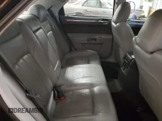 2006 Chrysler 300 C with VIN 2C3LK63H06H346022, listed as a Copart auction lot 74613344 with 200,509 mi miles and Salvage Title. Bid and sale history available at carsss.com. Image 10.