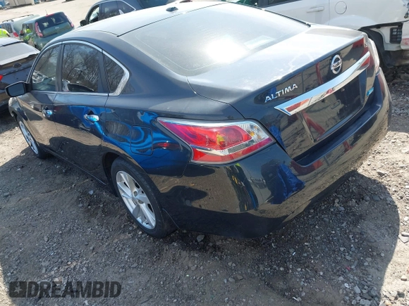 2014 Nissan Altima 2.5 S with VIN 1N4AL3AP3EC283062, listed as a IAAI auction lot 41666952 with 163,557 mi miles. Bid and sale history available at carsss.com. Image 3.