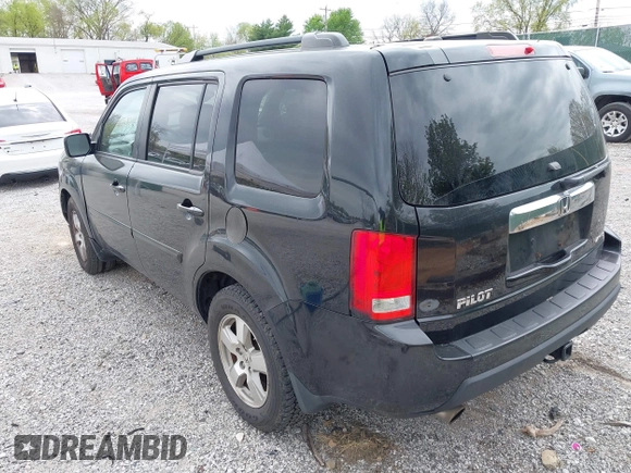 2011 Honda Pilot EX-L with VIN 5FNYF4H59BB039862, listed as a IAAI auction lot 42048218 with 174,102 mi miles and . Bid and sale history available at carsss.com. Image 3.