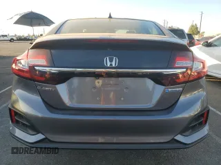 2018 Honda Clarity Plug-In Hybrid with VIN JHMZC5F17JC023849, listed as a Copart auction lot 76805024 with 44,240 mi miles and Salvage Title. Bid and sale history available at carsss.com. Image 6.
