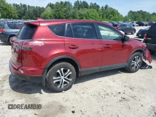 2018 Toyota RAV4 LE z VIN JTMBFREV5JD256595, wystawiony jako Copart lot #58344885 z przebiegiem 83 953 mil mil oraz Szkoda całkowita • Salvage title. Historia ofert i sprzedaży dostępna na DreamBid. Obrazek 3.