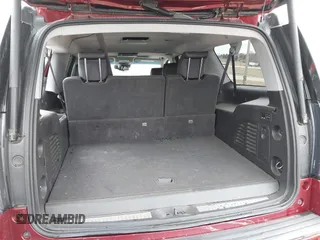 2016 GMC Yukon XL Denali with VIN 1GKS1HKJXGR453840, listed as a IAAI auction lot 41057135 with 105,469 mi miles. Bid and sale history available at carsss.com. Image 8.