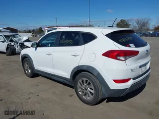 2016 Hyundai Tucson SE with VIN KM8J23A48GU127546, listed as a IAAI auction lot 41813750 with 108,107 mi miles. Bid and sale history available at carsss.com. Image 3.