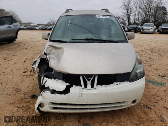 2005 Nissan Quest SE with VIN 5N1BV28U95N100939, listed as a Copart auction lot 44233585 with 0 mi miles and Salvage Title. Bid and sale history available at carsss.com. Image 5.