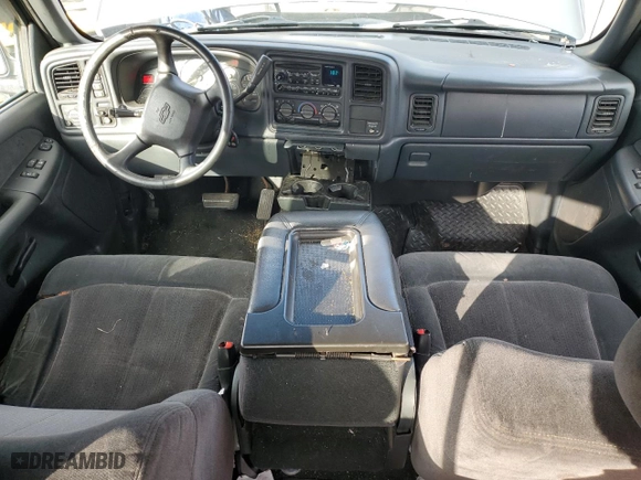 2000 Chevrolet Silverado 1500 LS with VIN 1GCEK19T0YE249707, listed as a Copart auction lot 51294965 with 167,305 mi miles and Salvage Title. Bid and sale history available at carsss.com. Image 8.