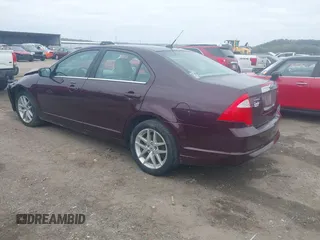 2011 Ford Fusion SEL with VIN 3FAHP0JA5BR253068, listed as a IAAI auction lot 41880066 with 121,410 mi miles. Bid and sale history available at carsss.com. Image 3.
