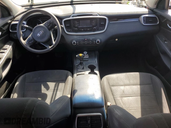 2016 Kia Sorento LX z VIN 5XYPGDA59GG179624, wystawiony jako Copart lot #54528595 z przebiegiem Nie podano mil oraz Szkoda całkowita • Salvage title. Historia ofert i sprzedaży dostępna na DreamBid. Obrazek 8.