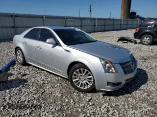 2010 Cadillac CTS Luxury z VIN 1G6DE5EG6A0118628, wystawiony jako Copart lot #52217455 z przebiegiem 138 733 mil mil oraz Szkody całkowita. Historia ofert i sprzedaży dostępna na DreamBid. Obrazek 4.