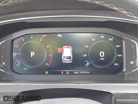 2020 Volkswagen Tiguan SE z VIN 3VV3B7AX7LM039084, wystawiony jako IAAI lot #42249016 z przebiegiem 126 763 mil mil oraz . Historia ofert i sprzedaży dostępna na DreamBid. Obrazek 7.