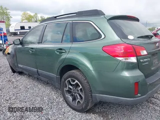 2011 Subaru Outback 2.5i с VIN 4S4BRBAC2B3421377, выставлен на аукционе IAAI как лот 42216593 с пробегом 209 495 миль миль и . История ставок и продаж доступна на DreamBid. Изображение 13.