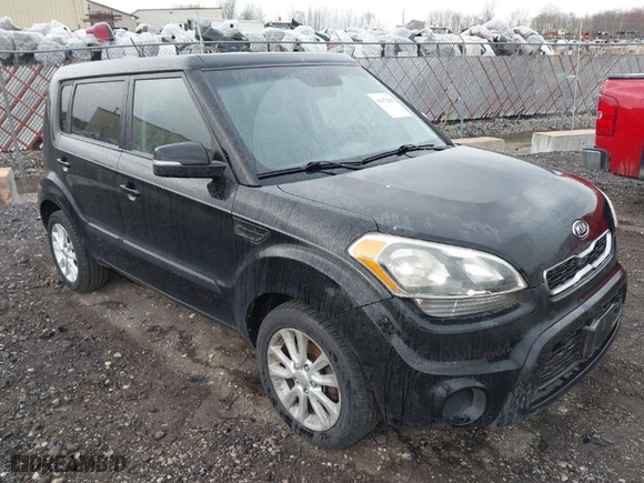2012 Kia Soul + with VIN KNDJT2A68C7748646, listed as a IAAI auction lot 42072847 with 129,357 mi miles. Bid and sale history available at carsss.com. Image 1.