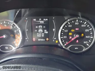 2017 Jeep Renegade Altitude with VIN ZACCJABB7HPE60518, listed as a IAAI auction lot 41787992 with 93,722 mi miles. Bid and sale history available at carsss.com. Image 7.