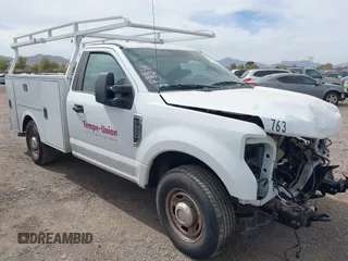 2017 Ford F-250 XL с VIN 1FTBF2A61HEF21376, выставлен на аукционе IAAI как лот 41681494 с пробегом 26 755 миль миль и . История ставок и продаж доступна на DreamBid. Изображение 1.